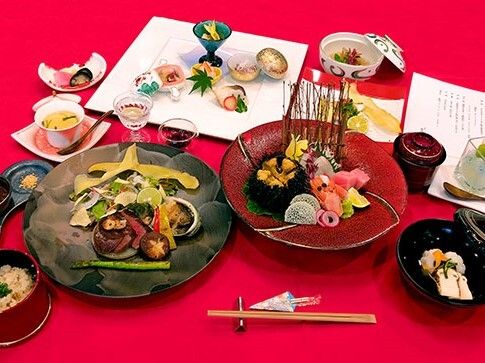 施設内の割烹で出されている特別食の様子。豪華な特別な日の食事