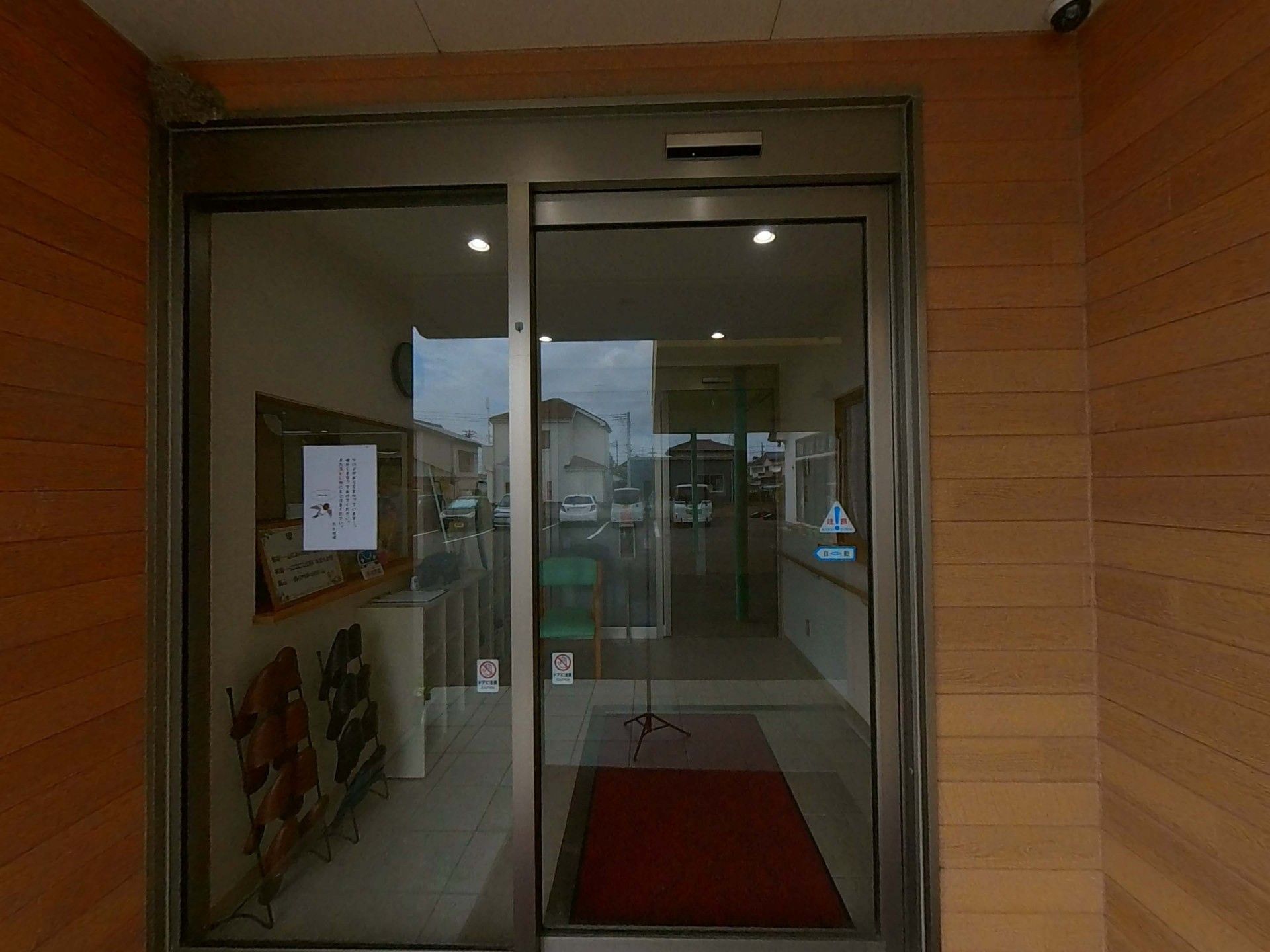 自動ドアで出入りがしやすい入り口