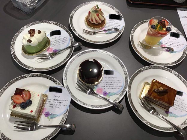 色とりどりのデザート