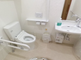 清潔で広々としたトイレ設備