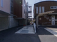 明るい日差しの外観