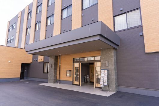 外観エントランス