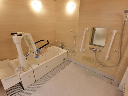 機械浴室（介護フロア）