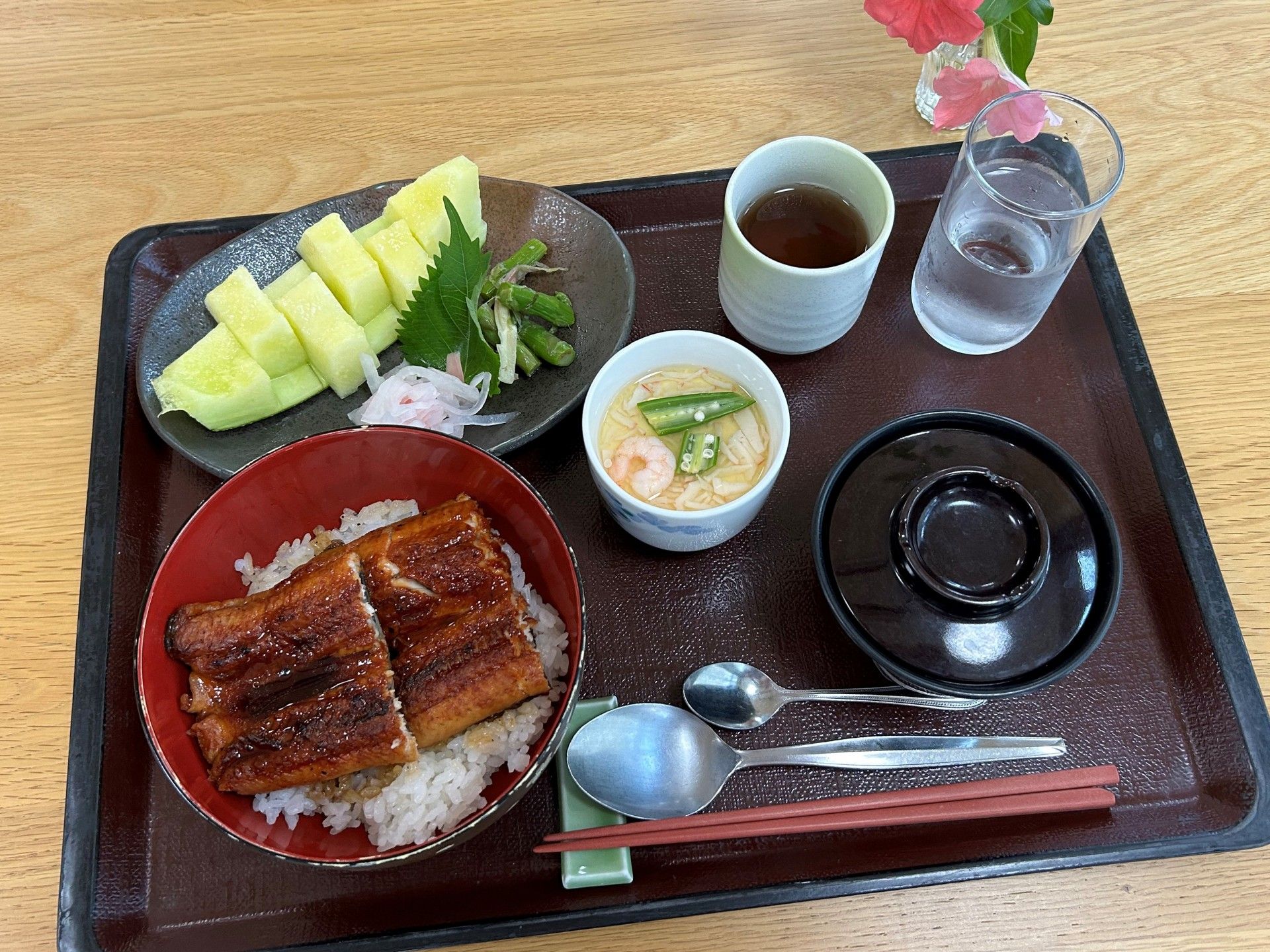 「センチュリーシティ西千葉」のお食事。栄養バランスの整ったお食事を用意している。