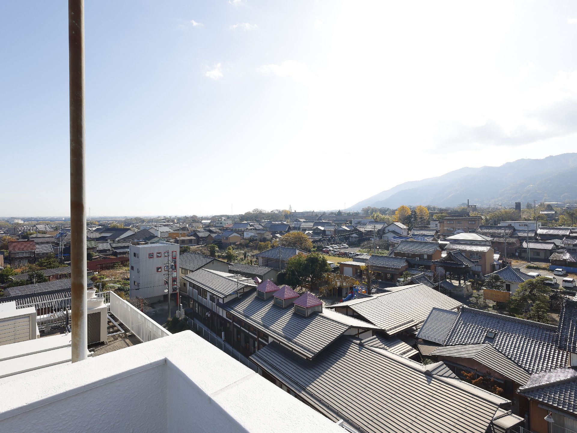 屋上から撮られている景色