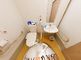 介護施設の明るいトイレ空間
