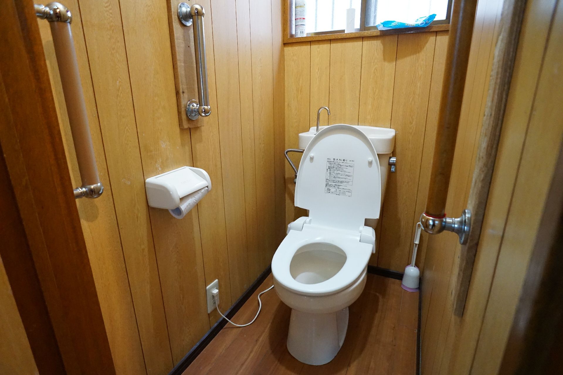 洋式便器を設置したトイレ