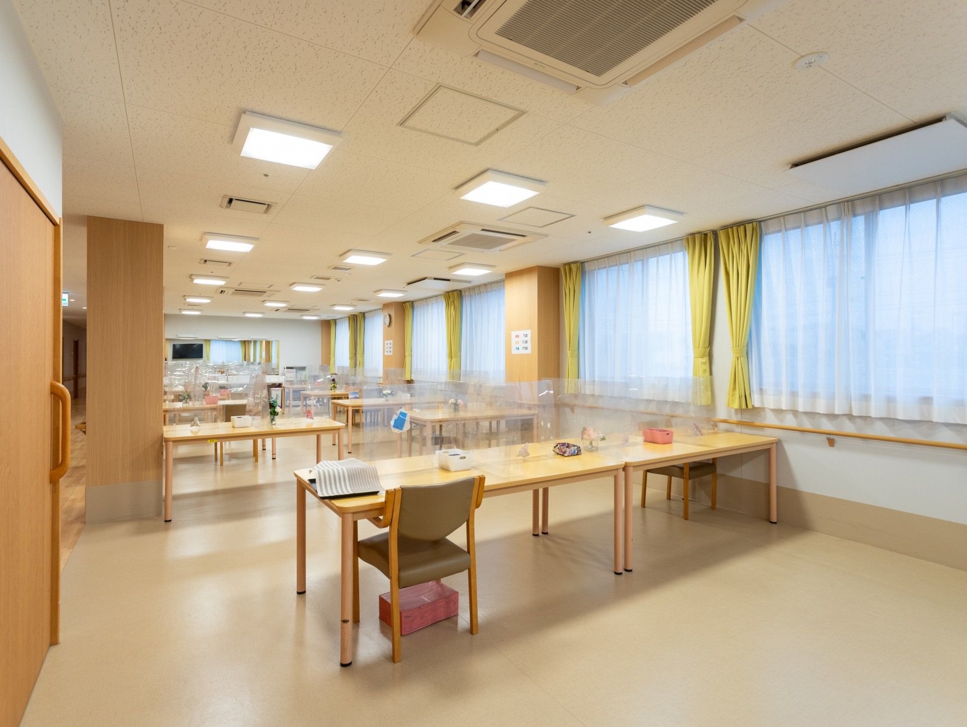 明るく広々とした活動室