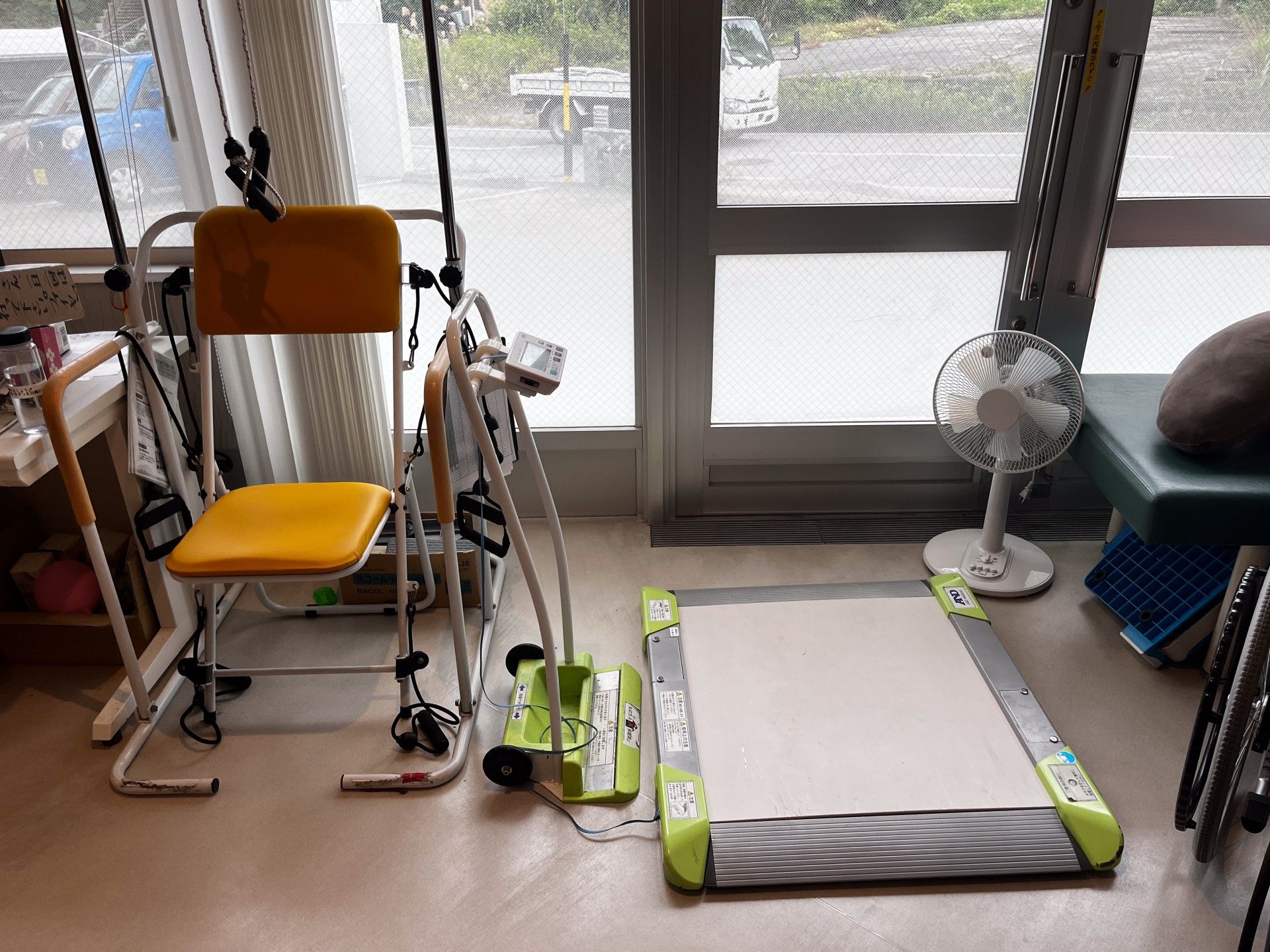 リハビリ用具のある部屋