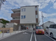 静かな住宅街にある介護施設