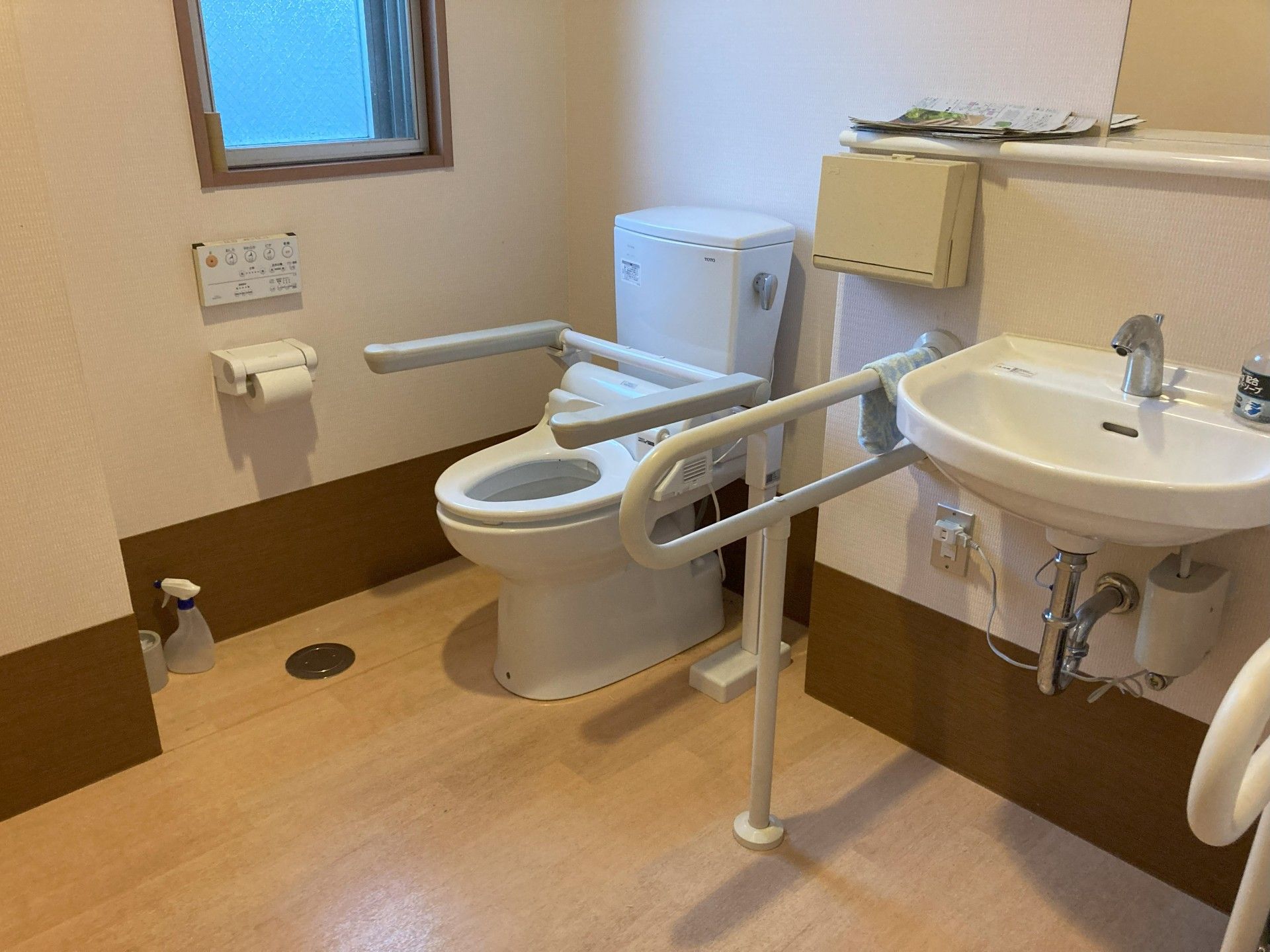 バリアフリートイレ設備