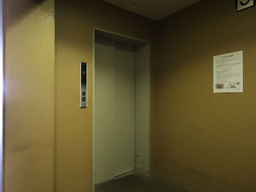 エレベーター