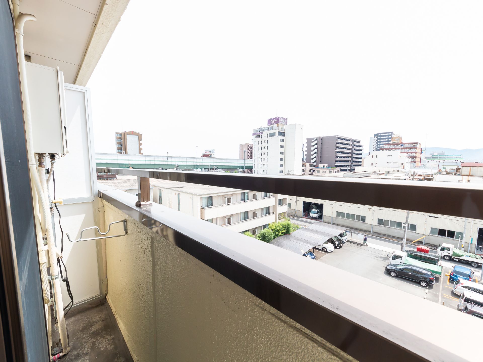 高齢者住宅の居室のベランダ