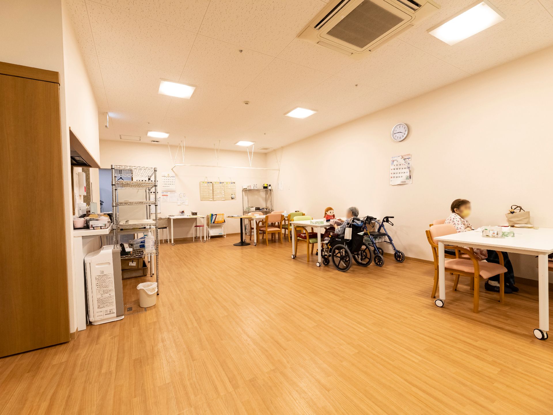 厨房が隣接している共有スペース