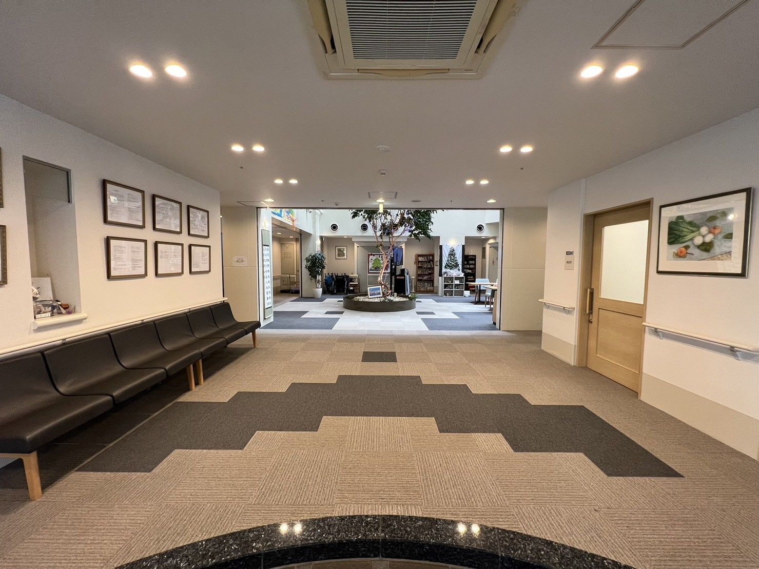 ゆとりのあるロビー空間