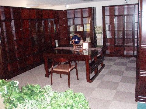「カーサ・デ・ソル湖浜」の図書室