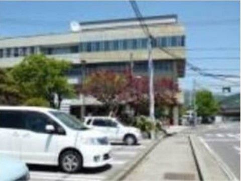 「カーサ・デ・ソル湖浜」周辺の役場