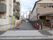 入居募集の旗が建てられている外観