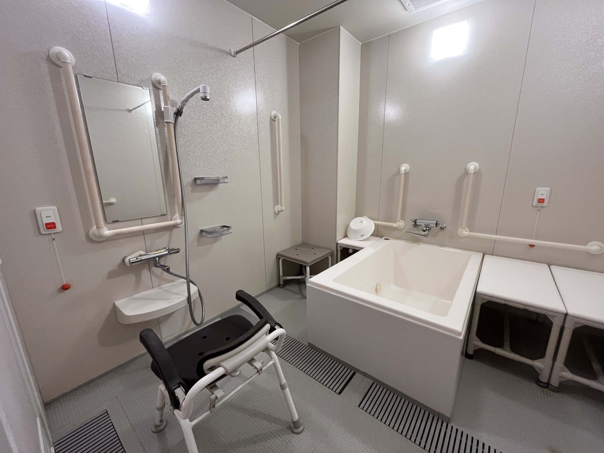 安全に配慮した浴室