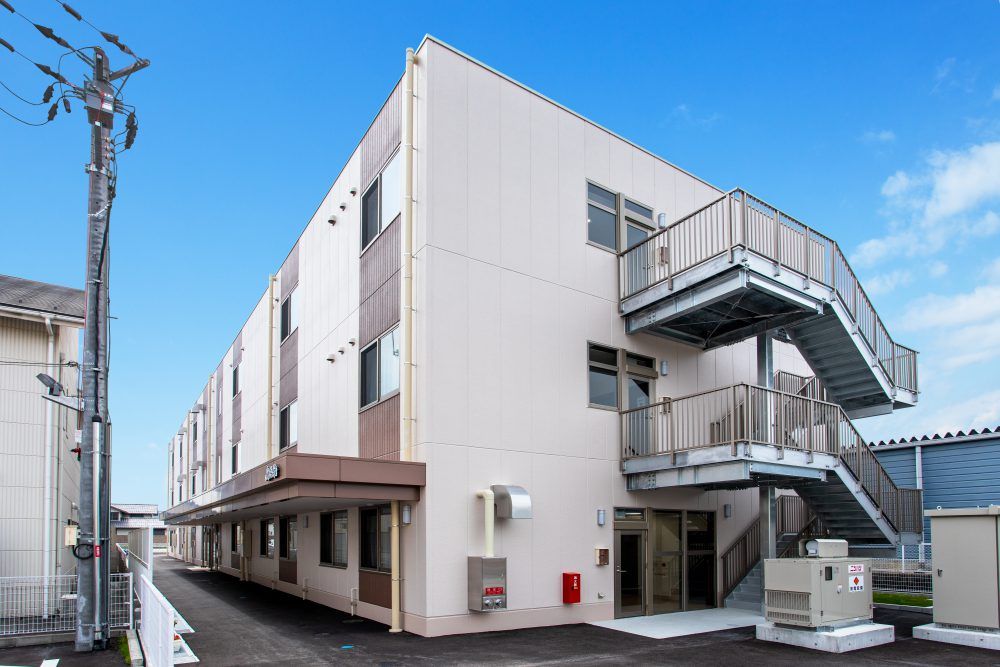 きれいな施設の外観