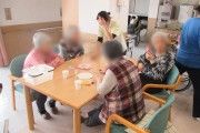 みんなで囲むテーブル