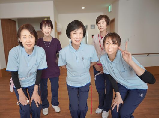 スタッフ