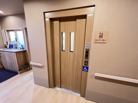 エレベーター