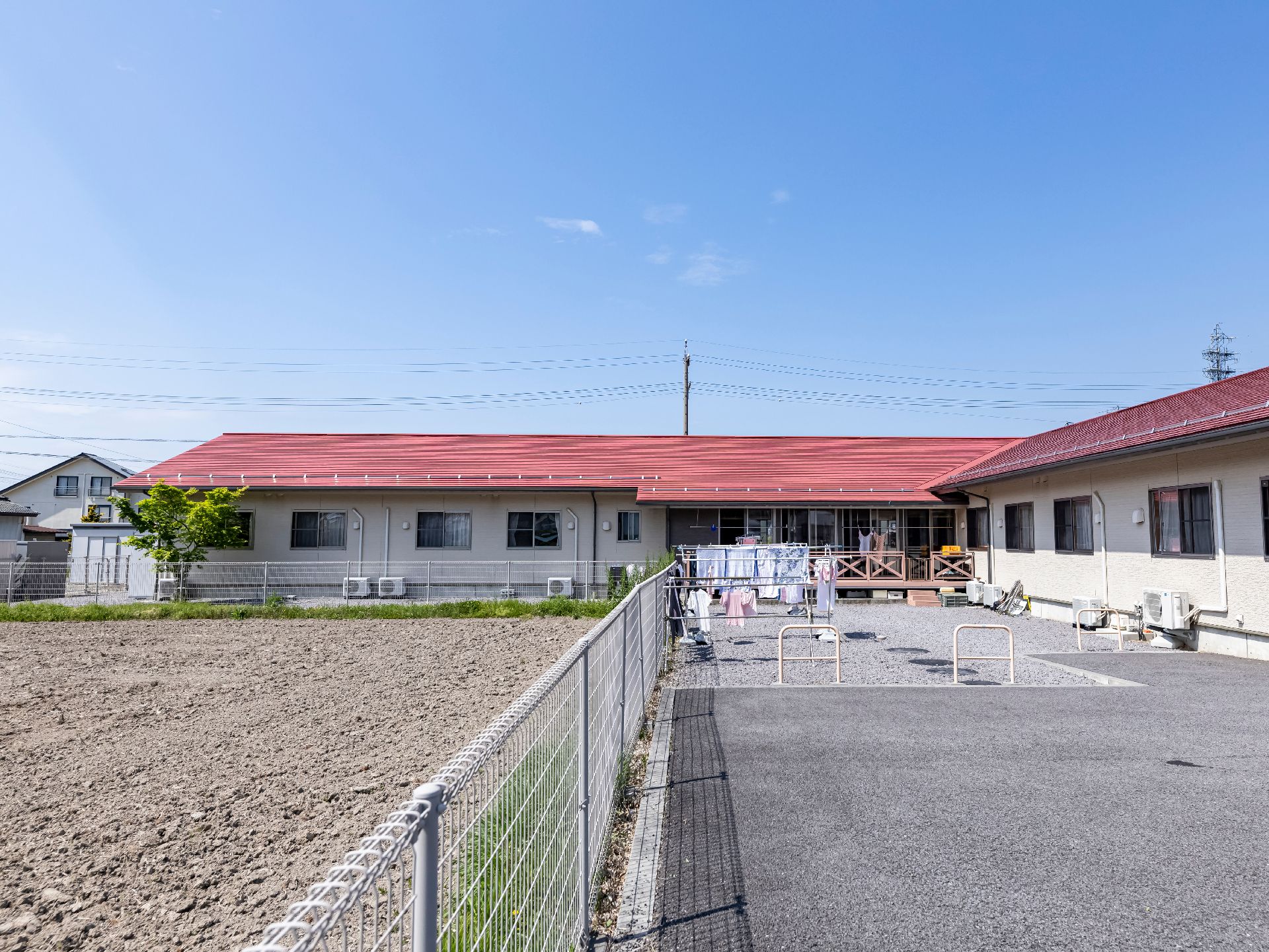 日当たりのよい屋外