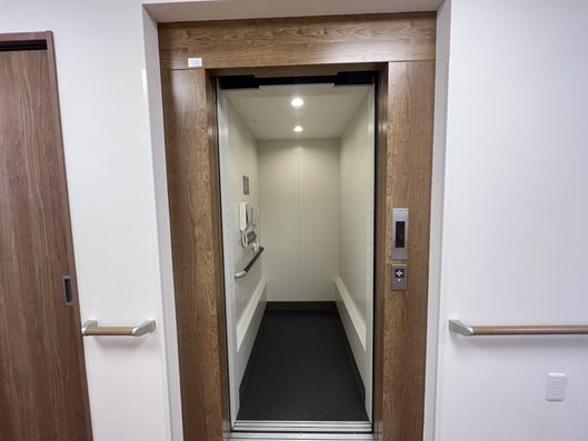 エレベーター