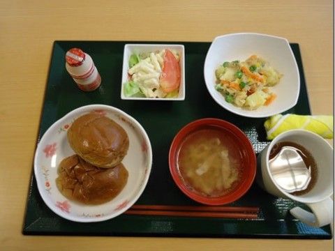 「四季彩 豊田」のお食事。飽きのこない献立を作っている。