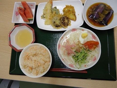 「四季彩 豊田」のお食事。麺料理のバリエーションもある。