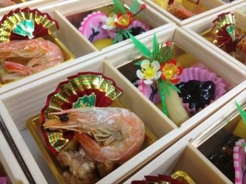 「四季彩 羽島」のお食事。別で介護職も用意してある。