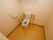トイレには、両サイドに手すりが設置