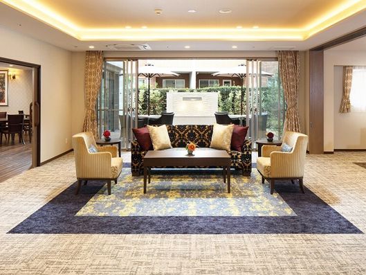 1F エントランスラウンジ