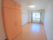 個室仕様の部屋の様子。施設で用意されている部屋の中の写真