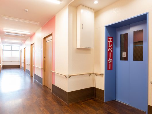 エレベーター
