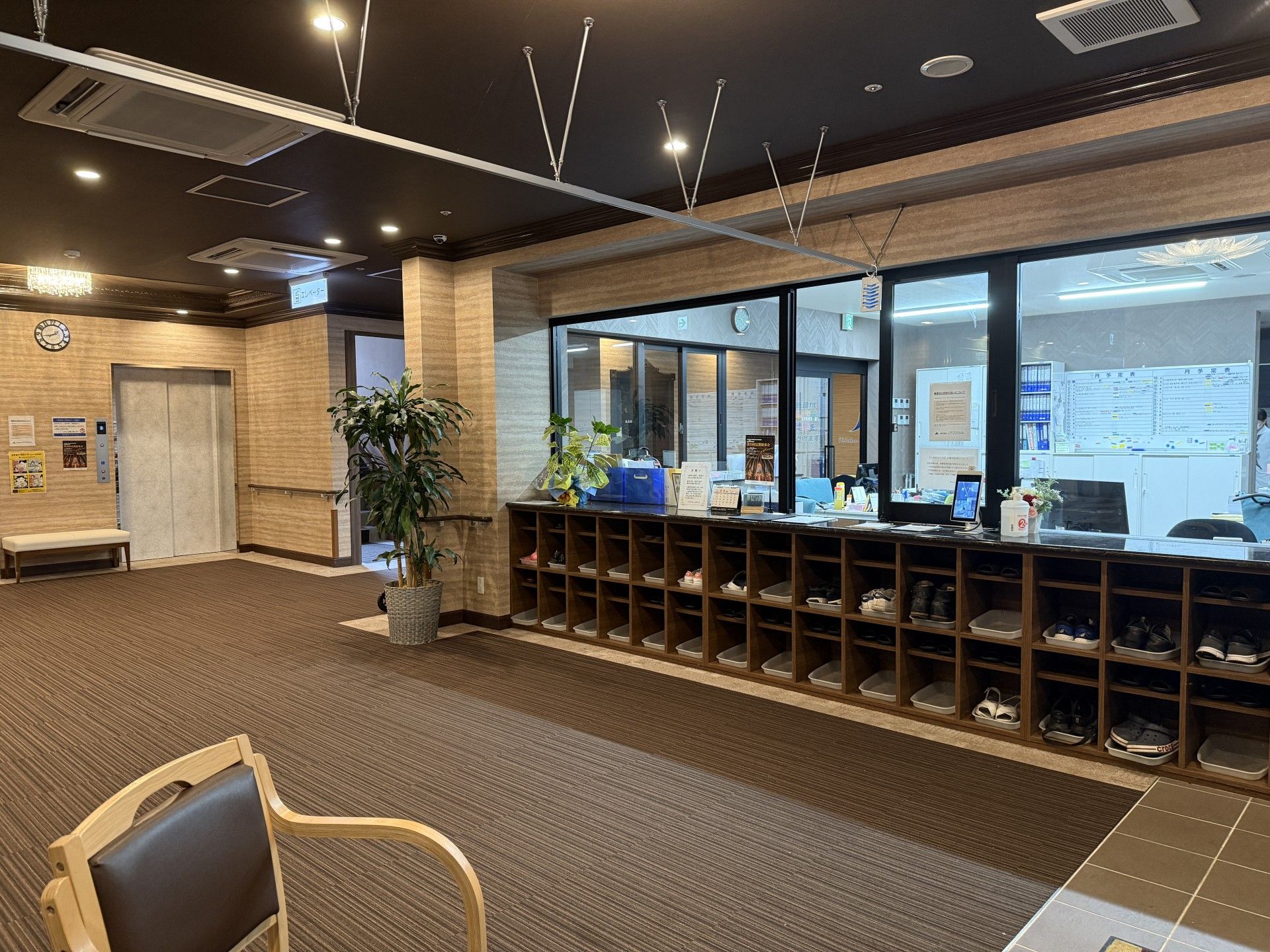 落ち着いた雰囲気の玄関