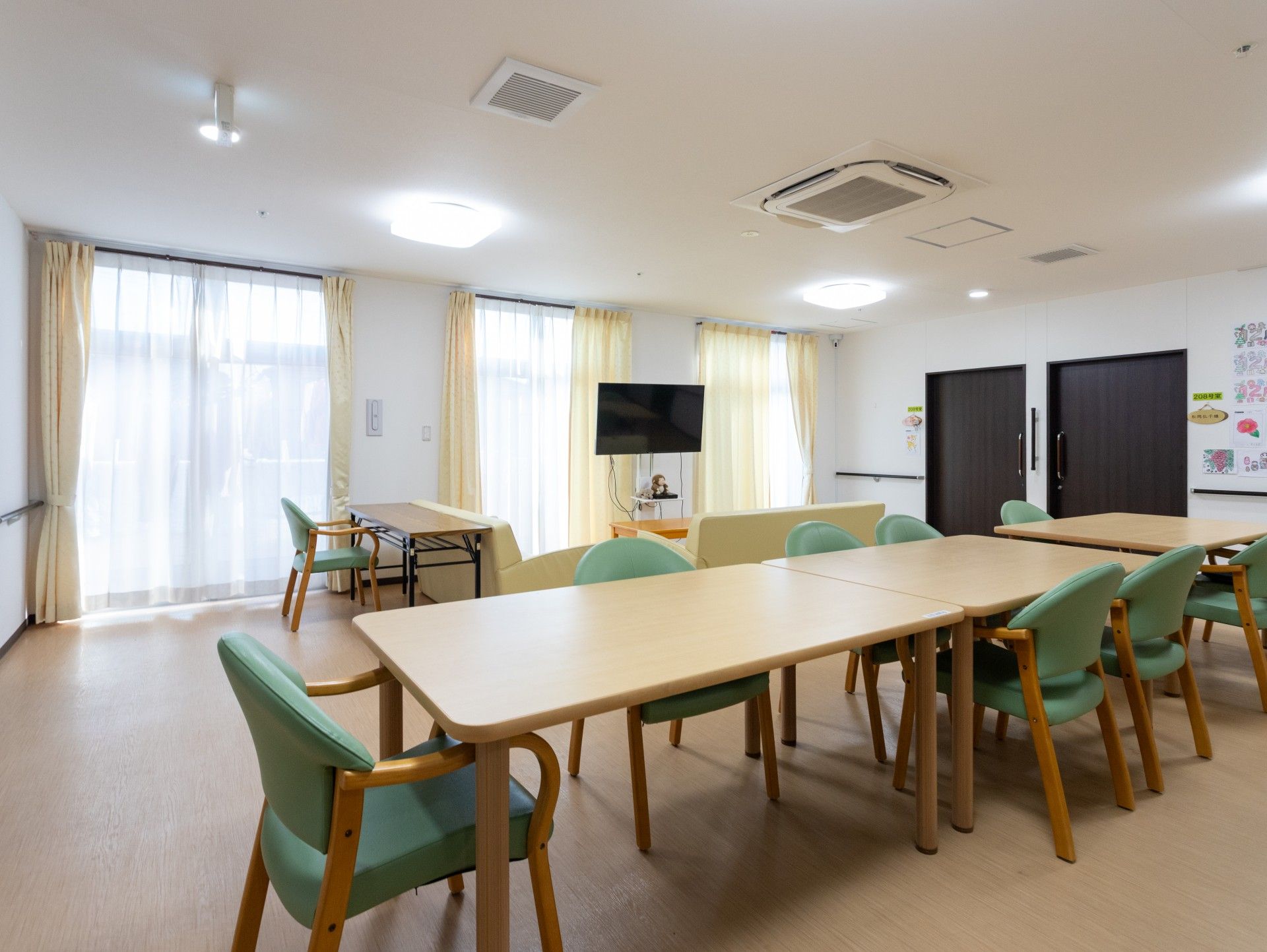 明るい共有スペース