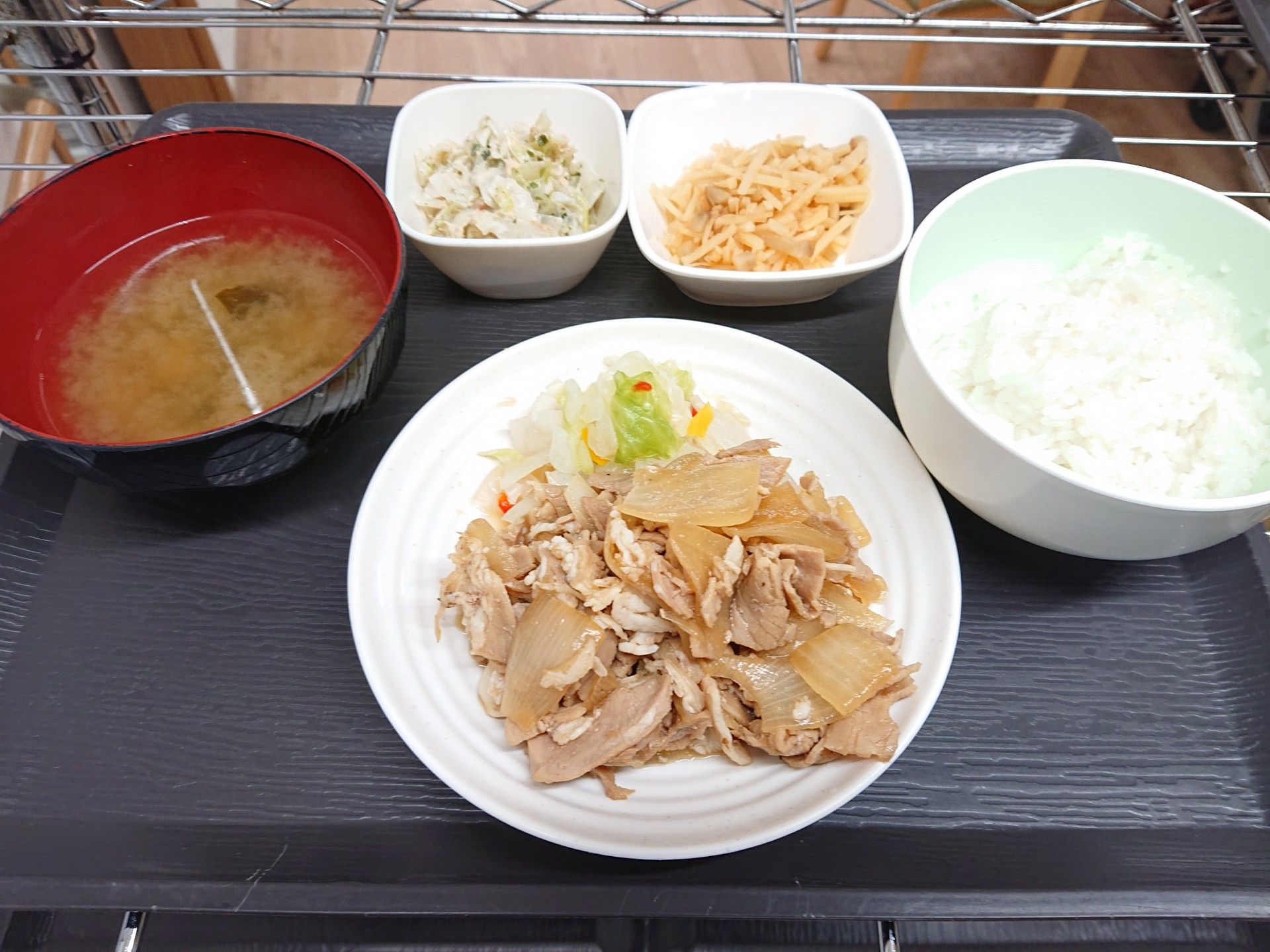 栄養バランスが考えられている食事