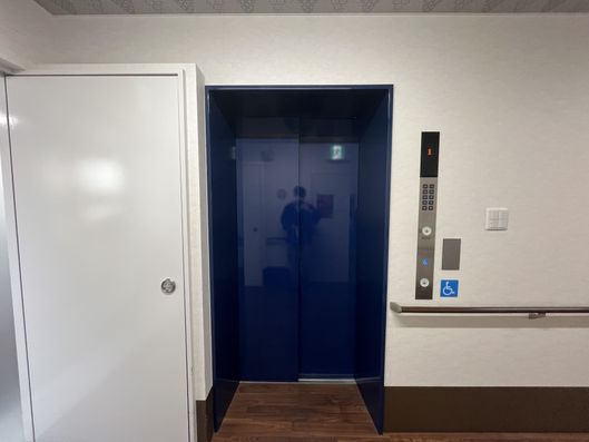 エレベーター