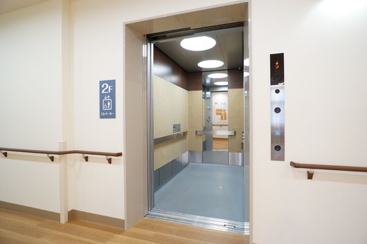 エレベーター