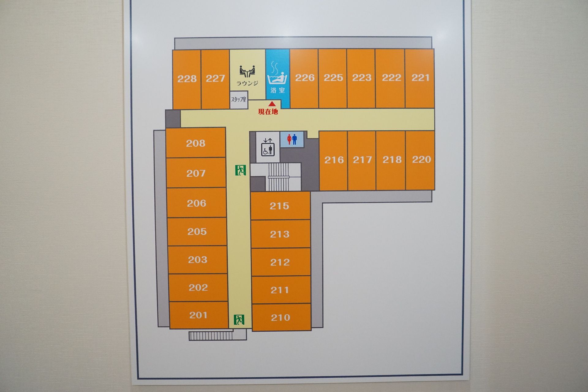 リビングなどの共有スペースに取り付けられている総合案