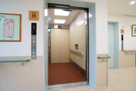 エレベーター