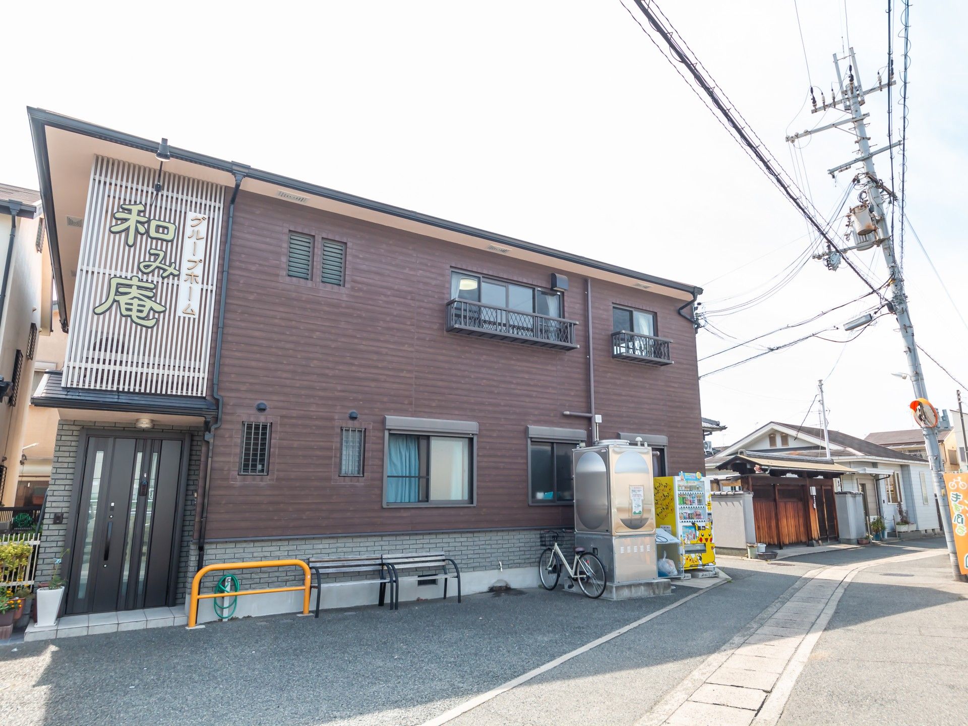 2階建ての施設