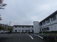 ゆとりある施設のエントランス