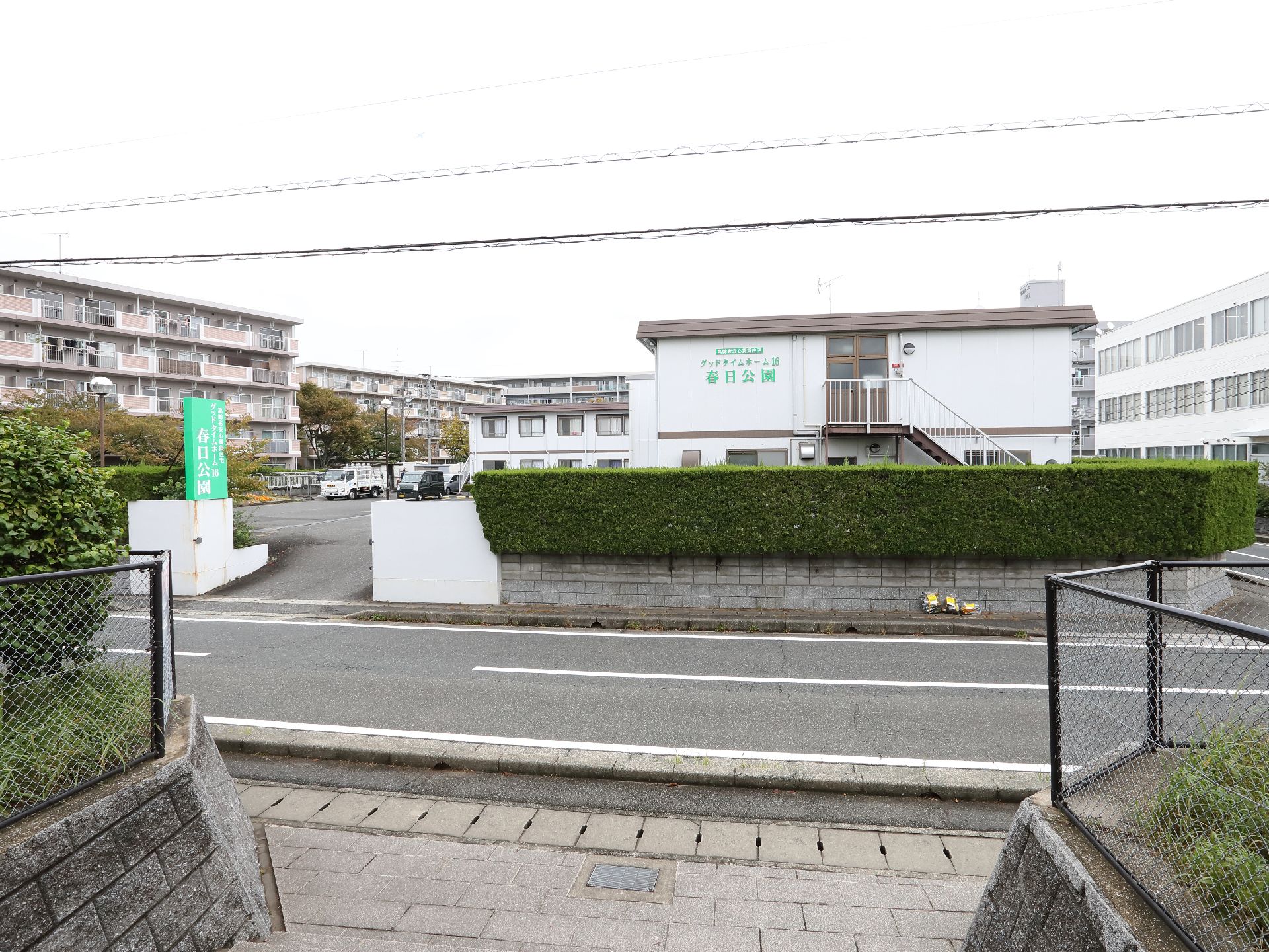 駐車場が広いので、遠方からでもアクセスできる介護施設