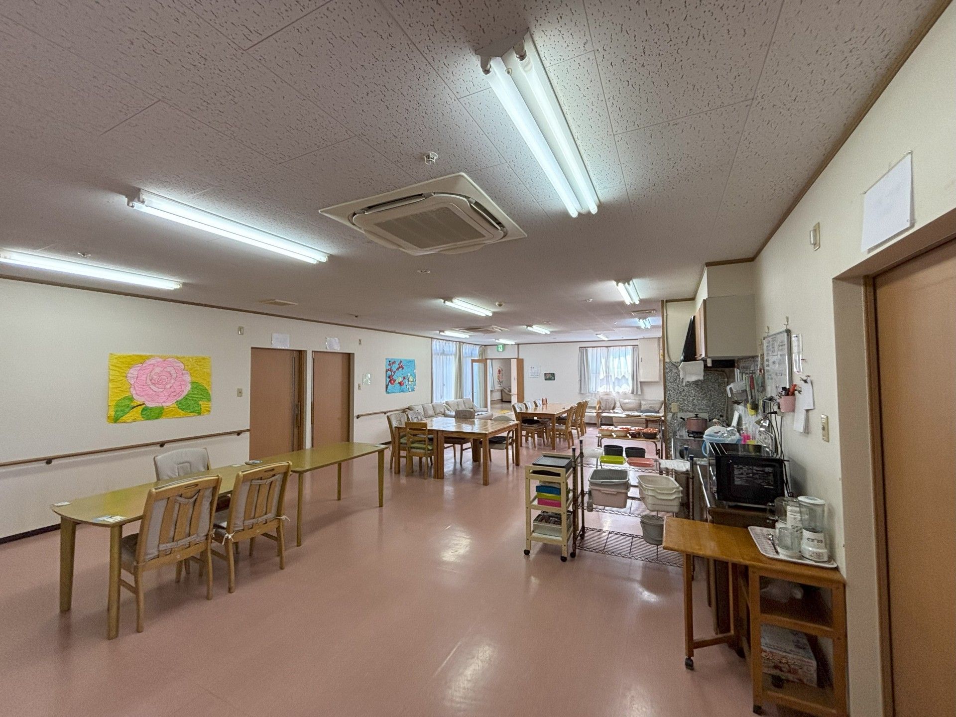 明るい共有スペース