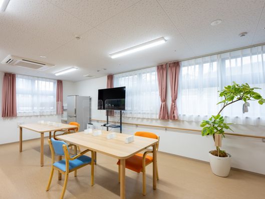 ラウンジ