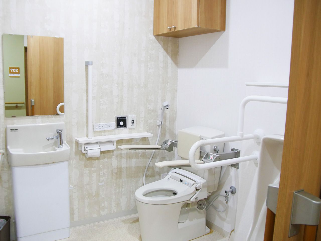 バリアフリー対応トイレ