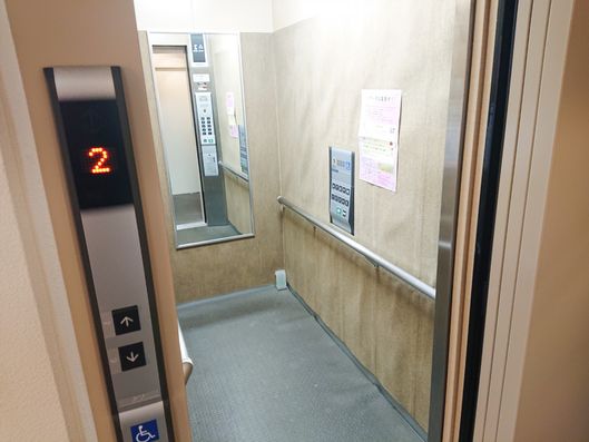 エントランス